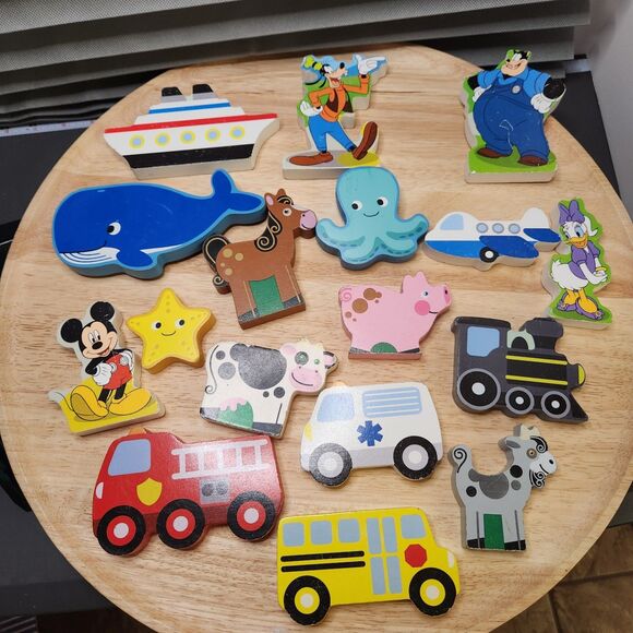 Wooden Cut-Out Puzzle Piece Assortment – Mixed Shapes, Display Use - Picture 1 of 9